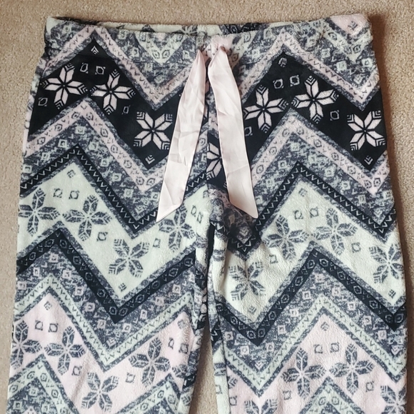 Maurices plush size XL pajama pants - Picture 2 of 4